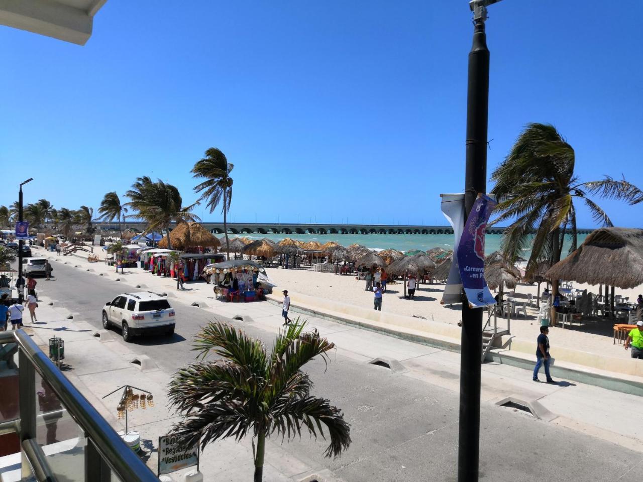 Playa Linda Hotel Progreso  Buitenkant foto